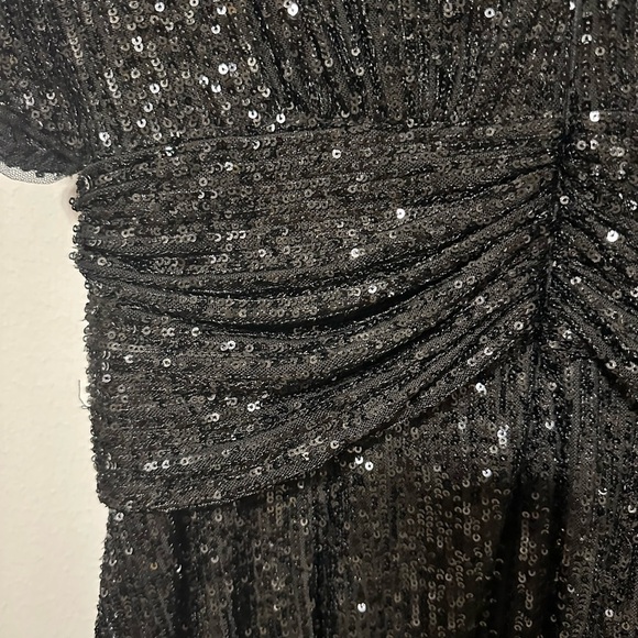 CALVIN KLEIN Sequined Bell Sleeve Crew Neck Above The Knee Party Sheath Dress 12 - Picture 17 of 17